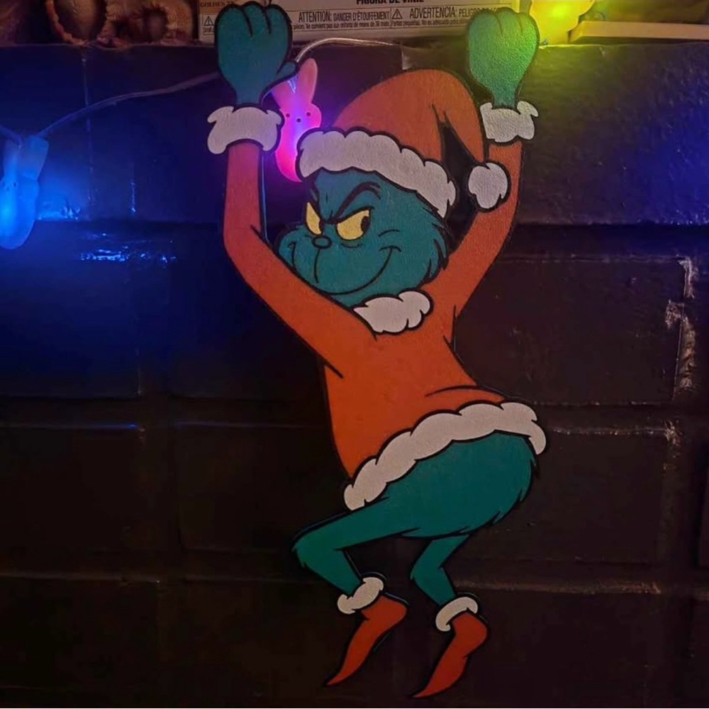 Grinch hanger